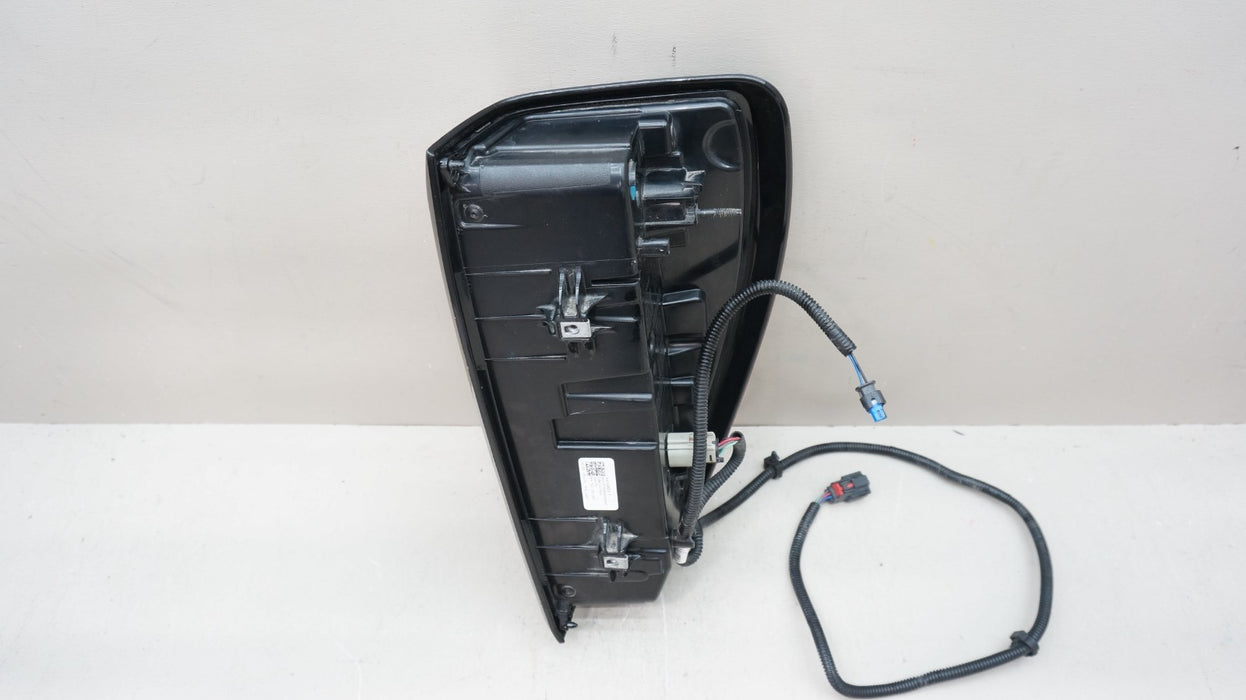 2019-2025 GMC SIERRA 1500 REAR LEFT DRIVER SIDE TAIL LIGHT OEM 84760017