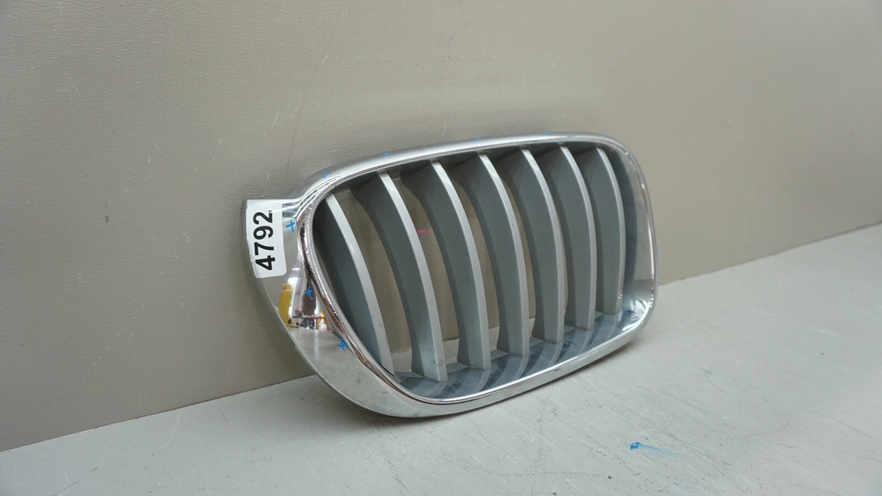 2011-2013 BMW X3 F25 FRONT RIGHT SIDE UPPER GRILLE 5111 7210726 OEM 11 12 13