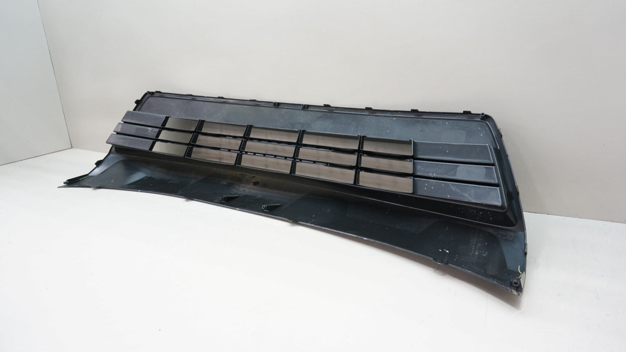 2021-2023 KIA SORENTO FRONT LOWER BUMPER GRILLE VALANCE OEM 86530-R5000