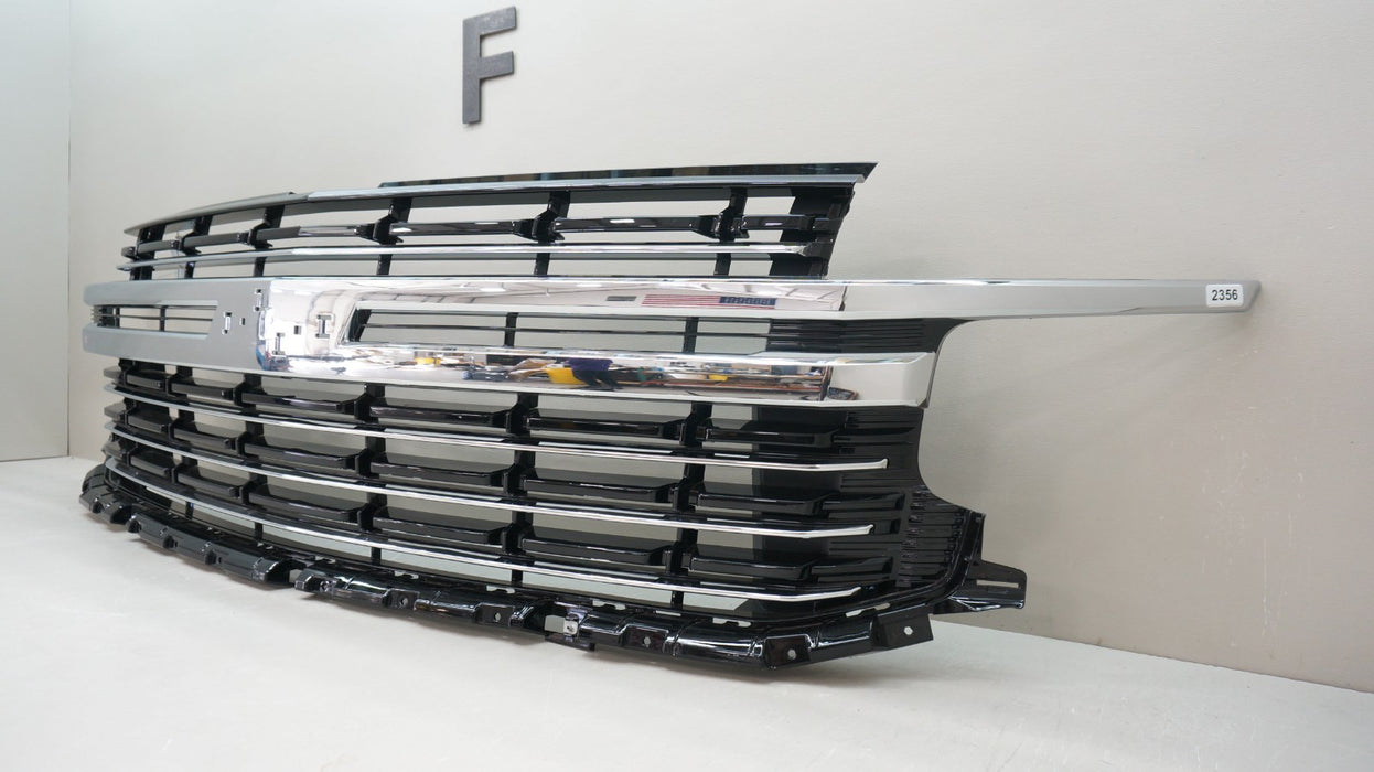 2021-2024 CHEVROLET TAHOE SUBURBAN FRONT RADIATOR GRILLE GRILL 85633892 OEM