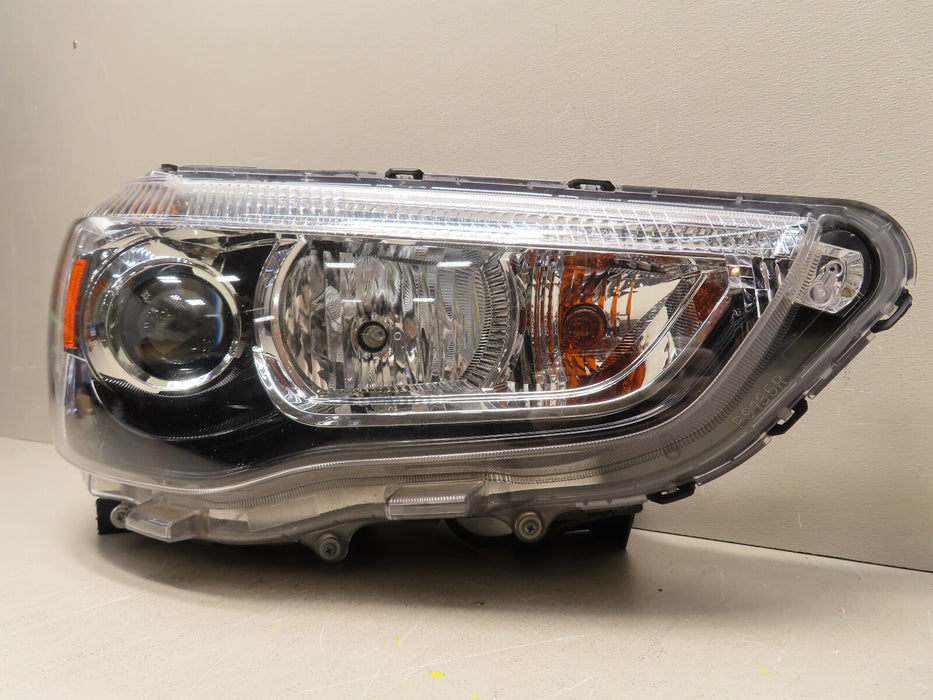 2011-2019 MITSUBISHI OUTLANDER SPORT RIGHT PASSENGER SIDE HEADLIGHT HALOGEN OEM