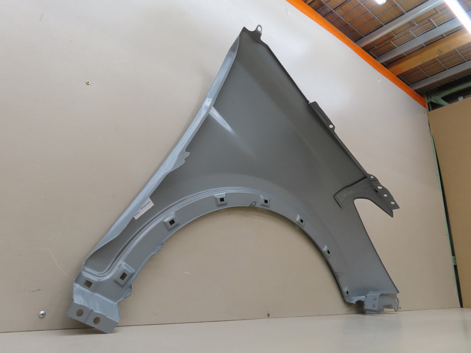 2013-2018 HYUNDAI SANTA FE FRONT LEFT DRIVER SIDE FENDER PANEL OEM