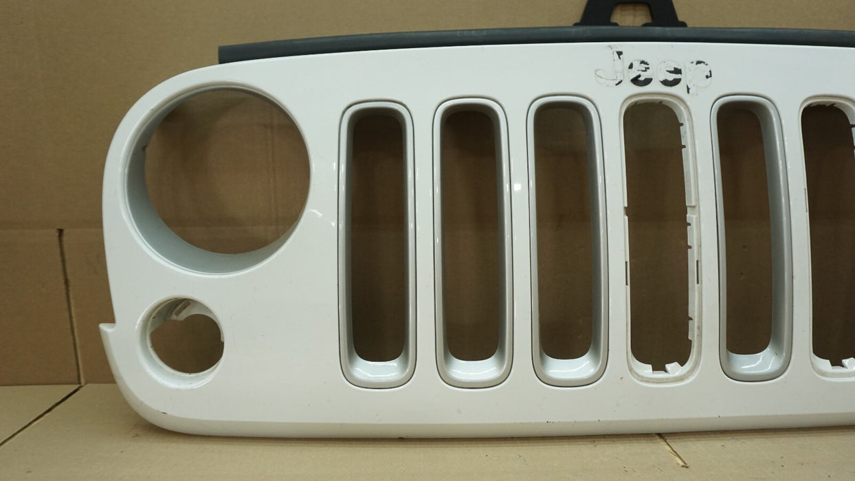 2007-2018 JEEP WRANGLER JK DRAGON FRONT BUMPER GRILL GRILLE W/ JEEP LOGO OEM
