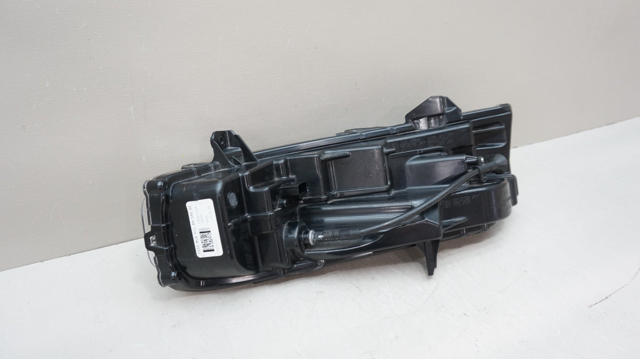 2018-2023 FORD MUSTANG FRONT RIGHT PASSENGER SIDE FOG LIGHT OEM PJR3B13201AE