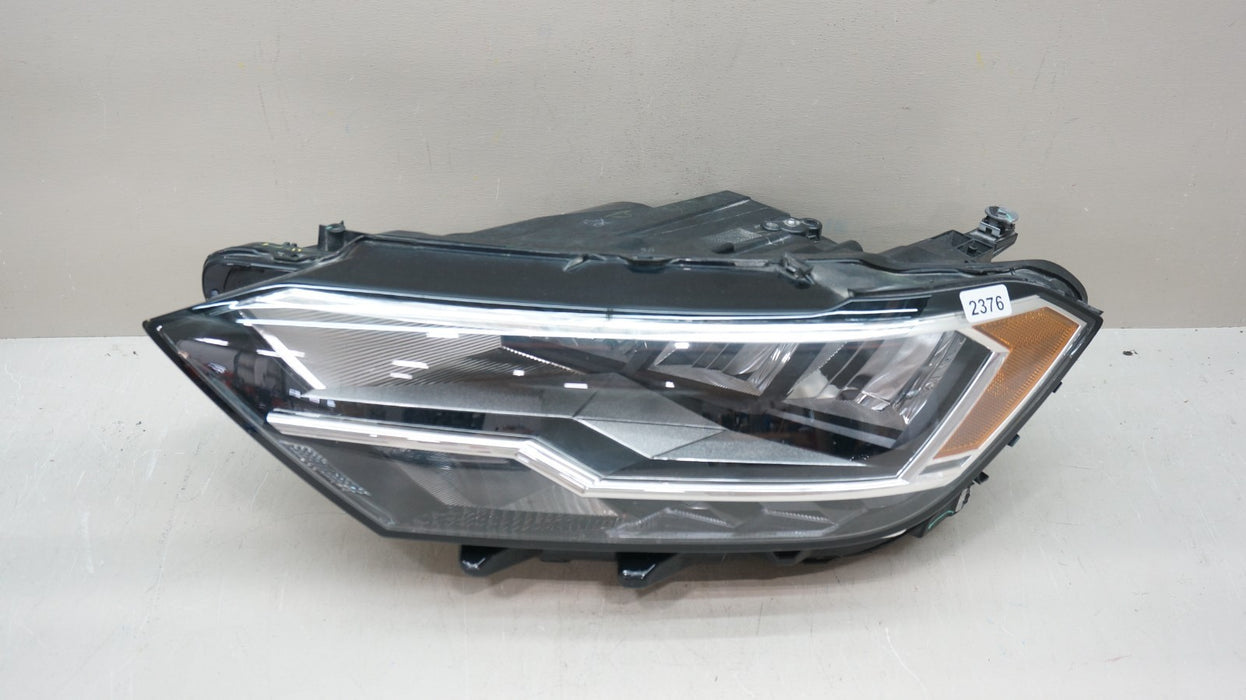 2019-2024 VOLKSWAGEN JETTA FRONT LEFT DRIVERS SIDE HEADLIGHT LED OEM