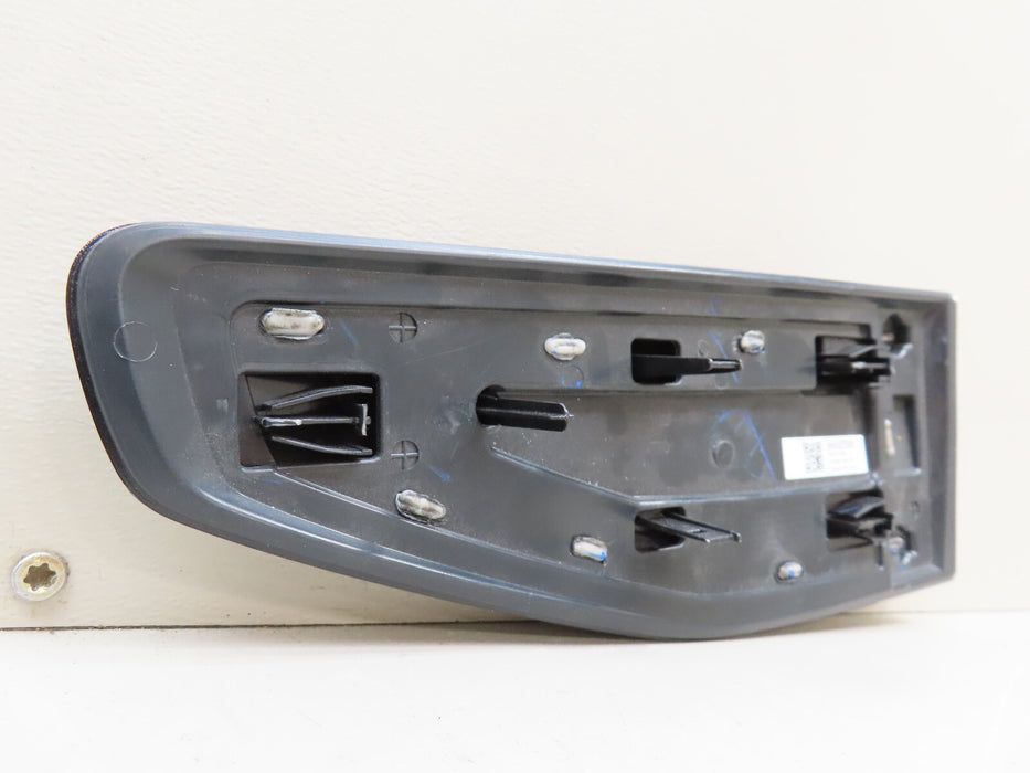 GENUINE GM FRONT RIGHT PASSENGER SIDE FENDER VENT OEM