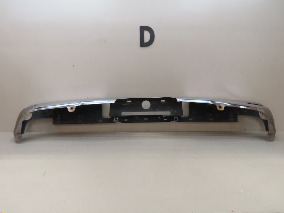 2014-2019 GMC-CHEVROLET SIERRA/SILVERADO 1500 REAR BUMPER COVER OEM