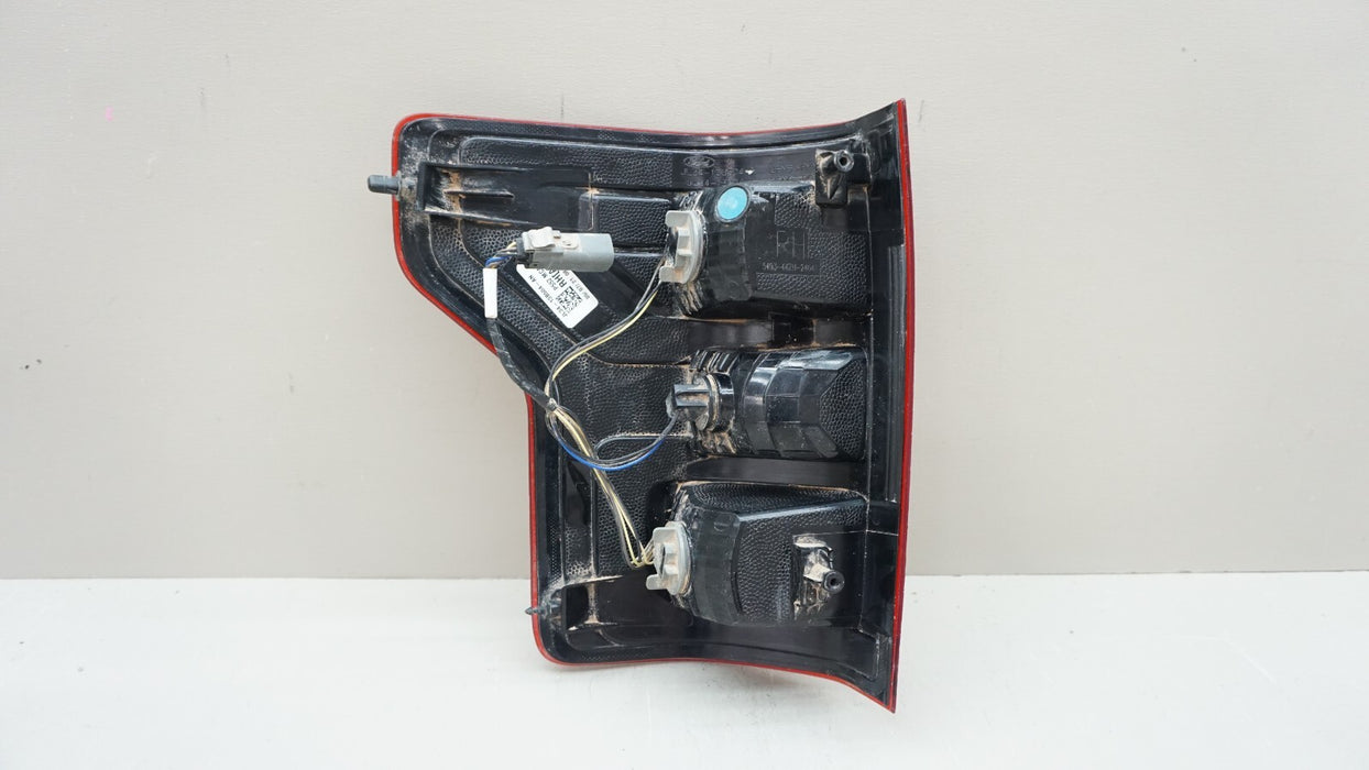 2018-2020 FORD F150 F-150 REAR RIGHT PASSENGER SIDE TAIL LIGHT OEM 18 19 20