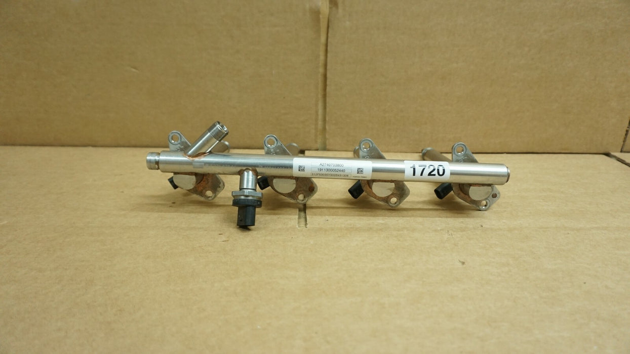 2014-2018 MERCEDES W117 CLA 45 AMG ENGINE FUEL INJECTOR RAIL A2700701400 OEM