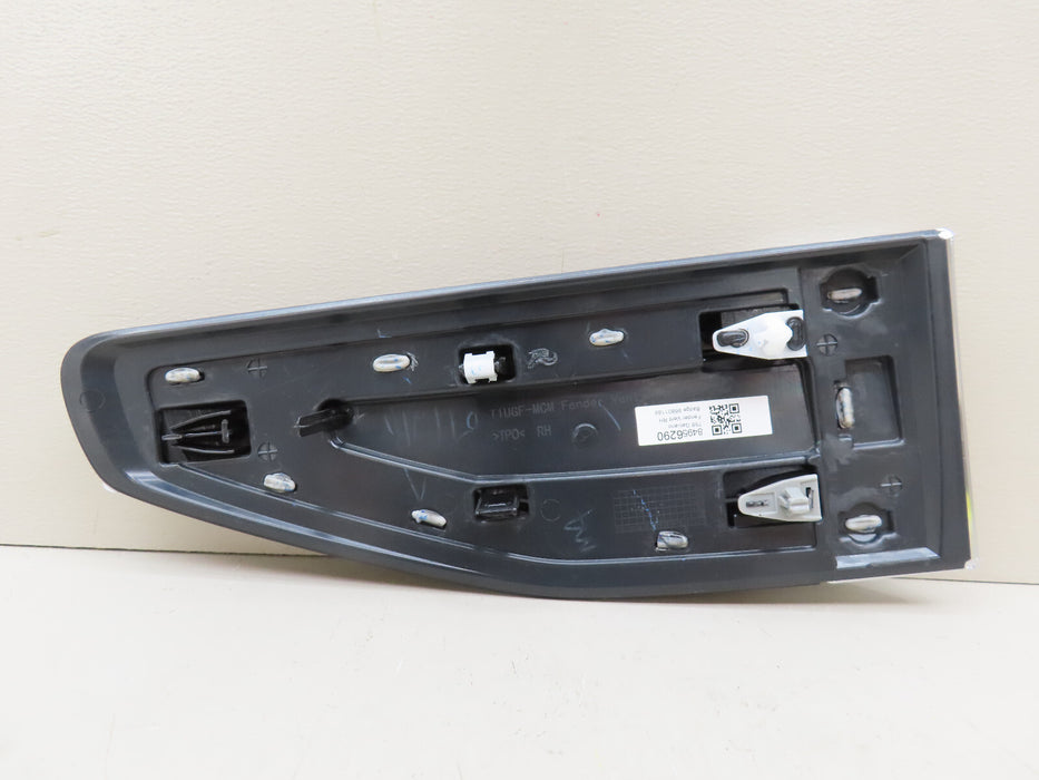 GMC FRONT RIGHT PASSENGER SIDE FENDER VENT OEM