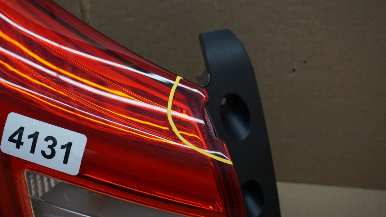 2016-2017 HYUNDAI ELANTRA GT HATCHBACK REAR LEFT DRIVERS LED TAIL LIGHT OEM