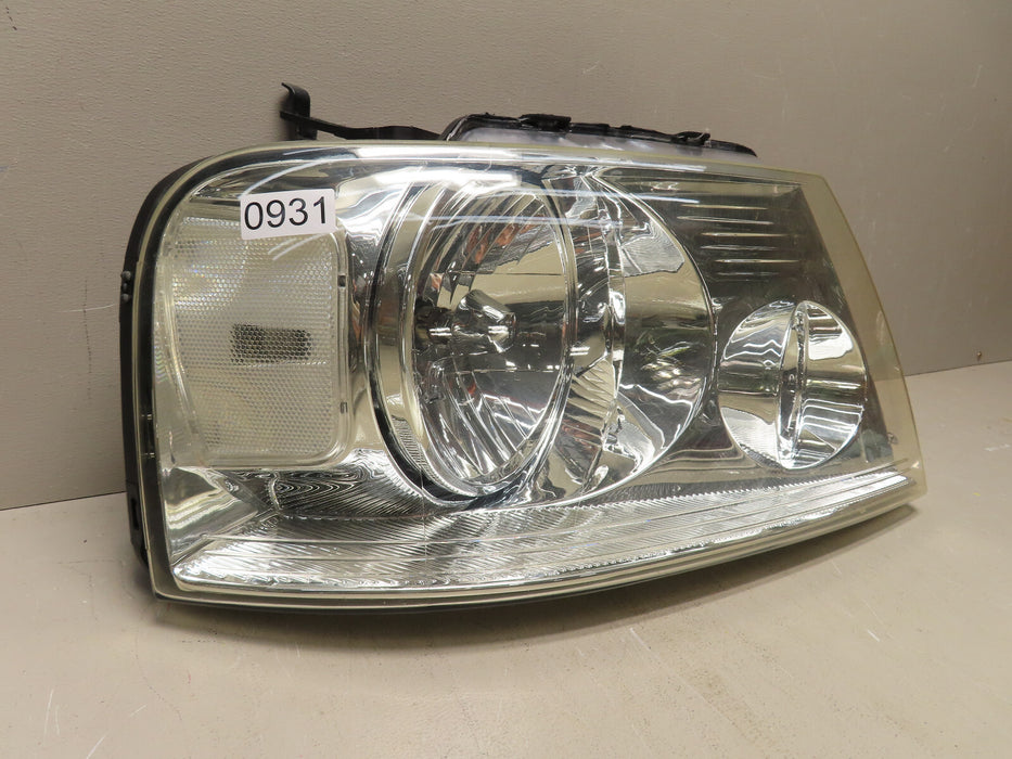 2004-2008 FORD F150 FRONT RIGHT PASSENGER SIDE HEADLIGHT HALOGEN