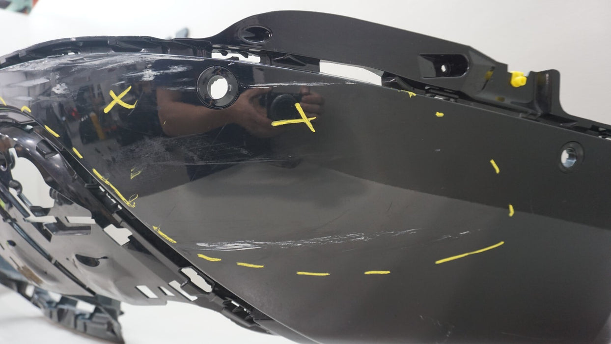 2018-2020 RANGE ROVER VELAR REAR LOWER BUMPER COVER VALANCE OEM