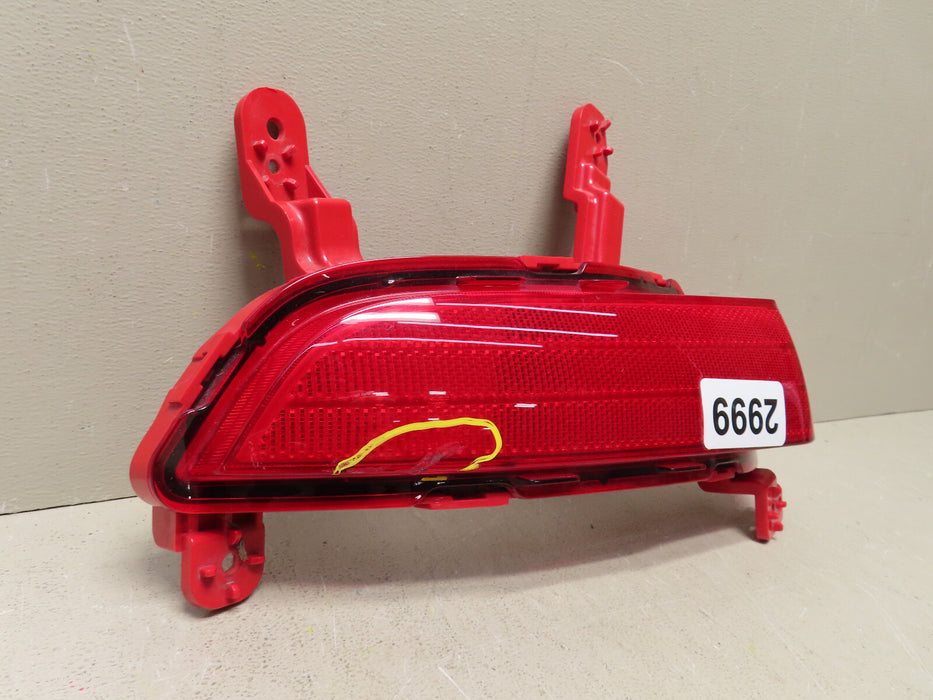 2018-2020 HYUNDAI ELANTRA GT REAR LEFT DRIVER SIDE REFLECTOR OEM 92405-G3000