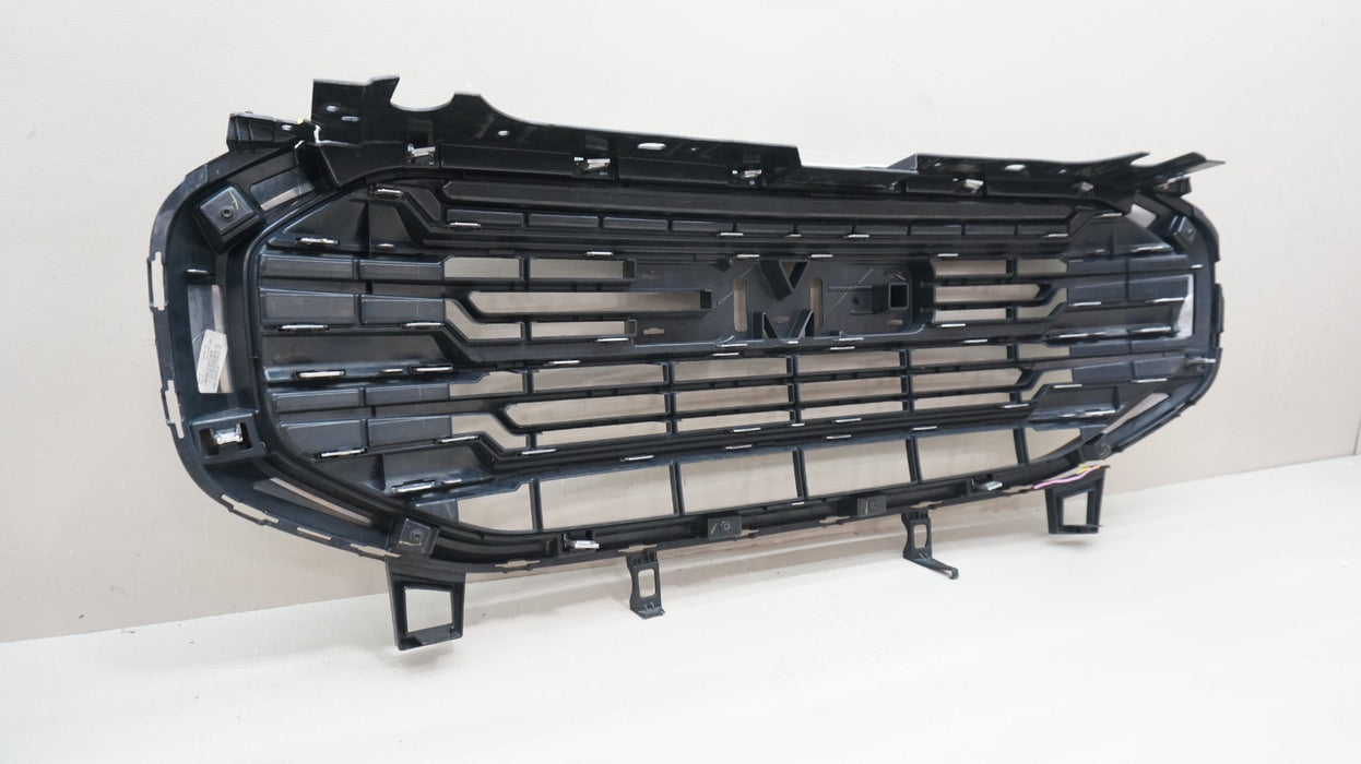 2018-2021 GMC TERRAIN FRONT RADIATOR GRILLE GRILL 23196294 OEM