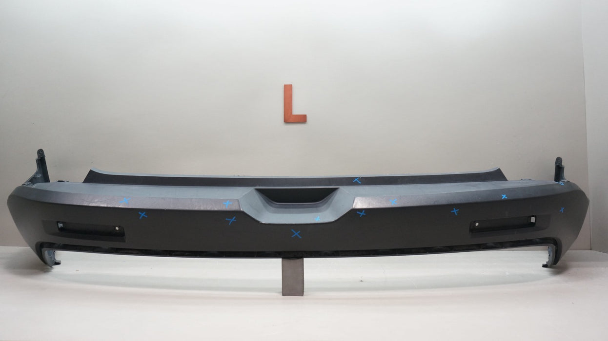 2017-2022 GMC ACADIA REAR LOWER BUMPER COVER OEM 84085168