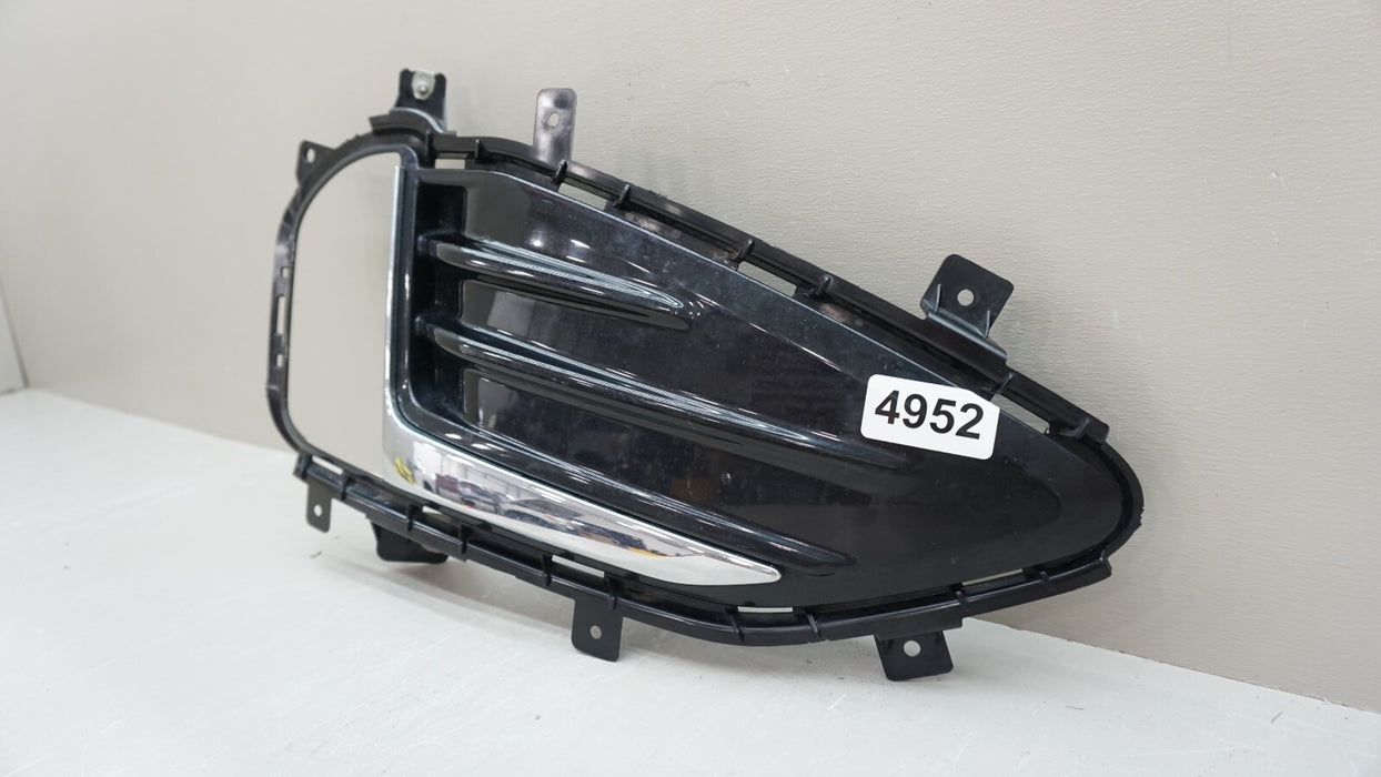 2019-2024 FORD EDGE FRONT RIGHT PASSENGER SIDE FOG LIGHT BEZEL TRIM KT4B-15B200