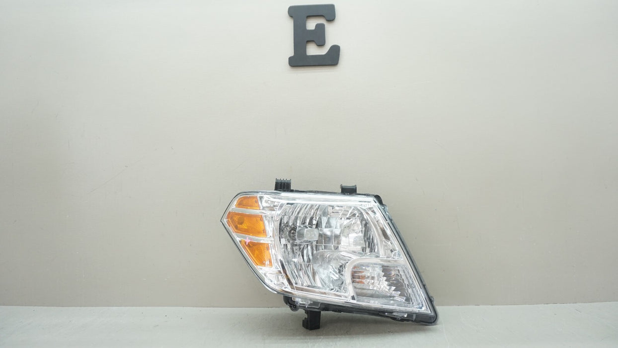 2009-2021 NISSAN FRONTIER FRONT RIGHT PASSENGER SIDE HEADLIGHT OEM