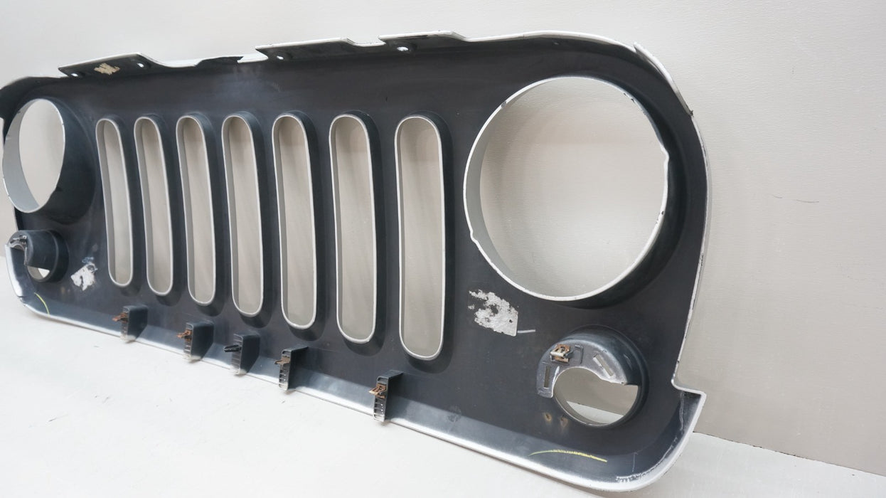 2007-2018 JEEP WRANGLER FRONT GRILLE OEM 1BM91TRM