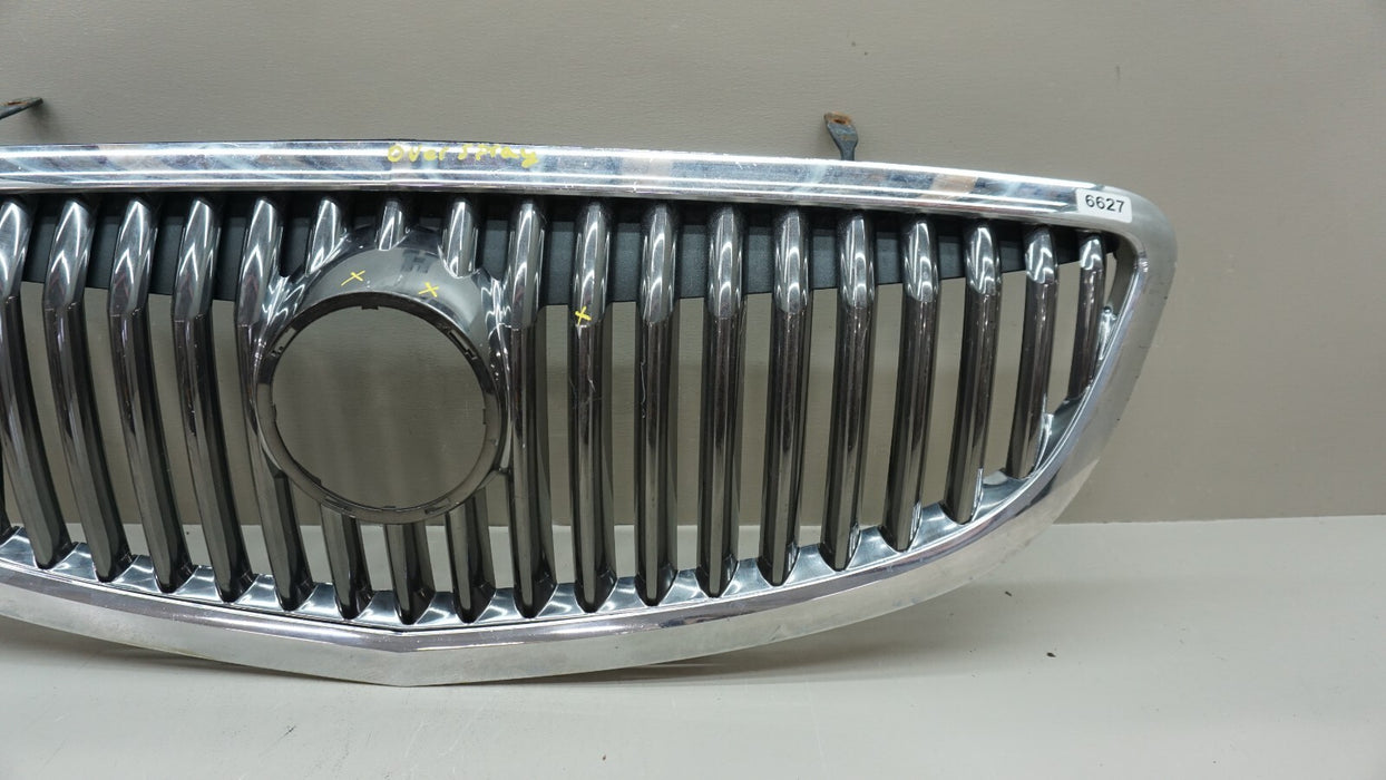 2008-2012 BUICK ENCLAVE FRONT CENTER RADIATOR GRILLE OEM 15297924