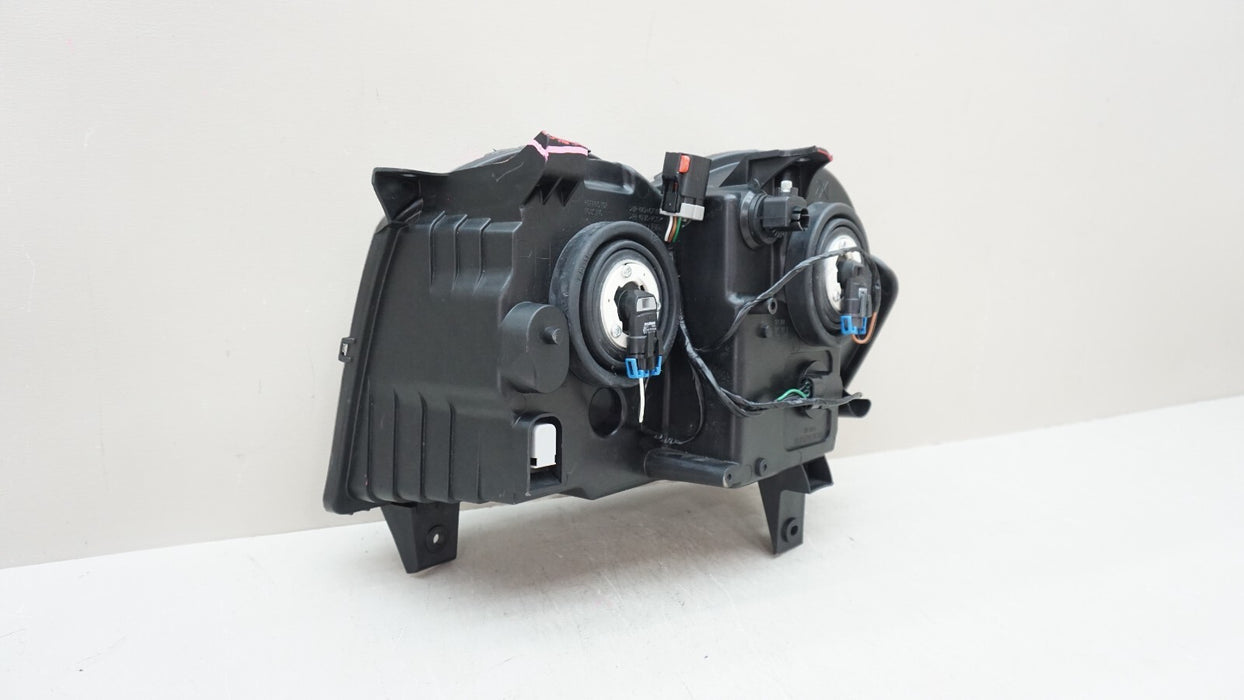 2005-2007 JEEP GRAND CHEROKEE FRONT PASSENGER HEADLIGHT HALOGEN AFTERMARKET