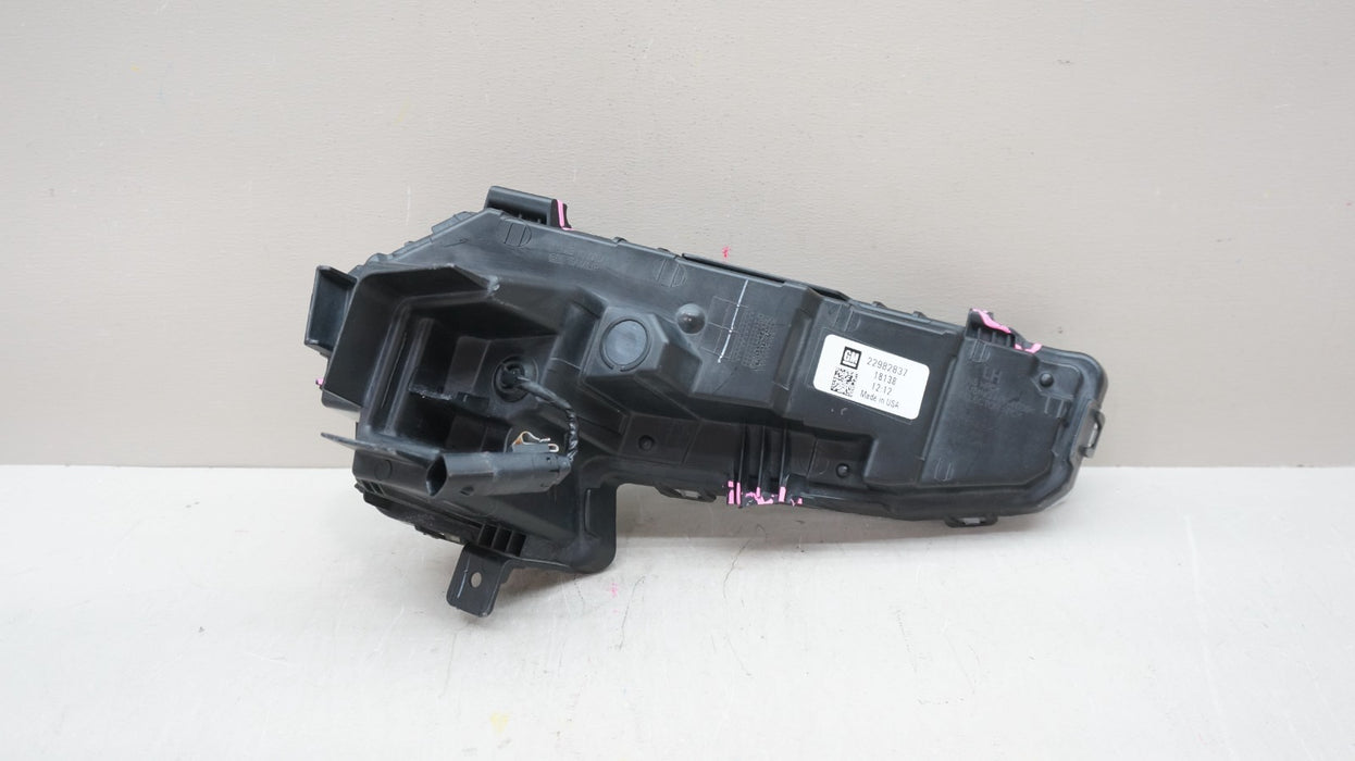 2016-2018 CHEVROLET MALIBU FRONT LEFT DRIVER SIDE FOG LIGHT OEM 22982837
