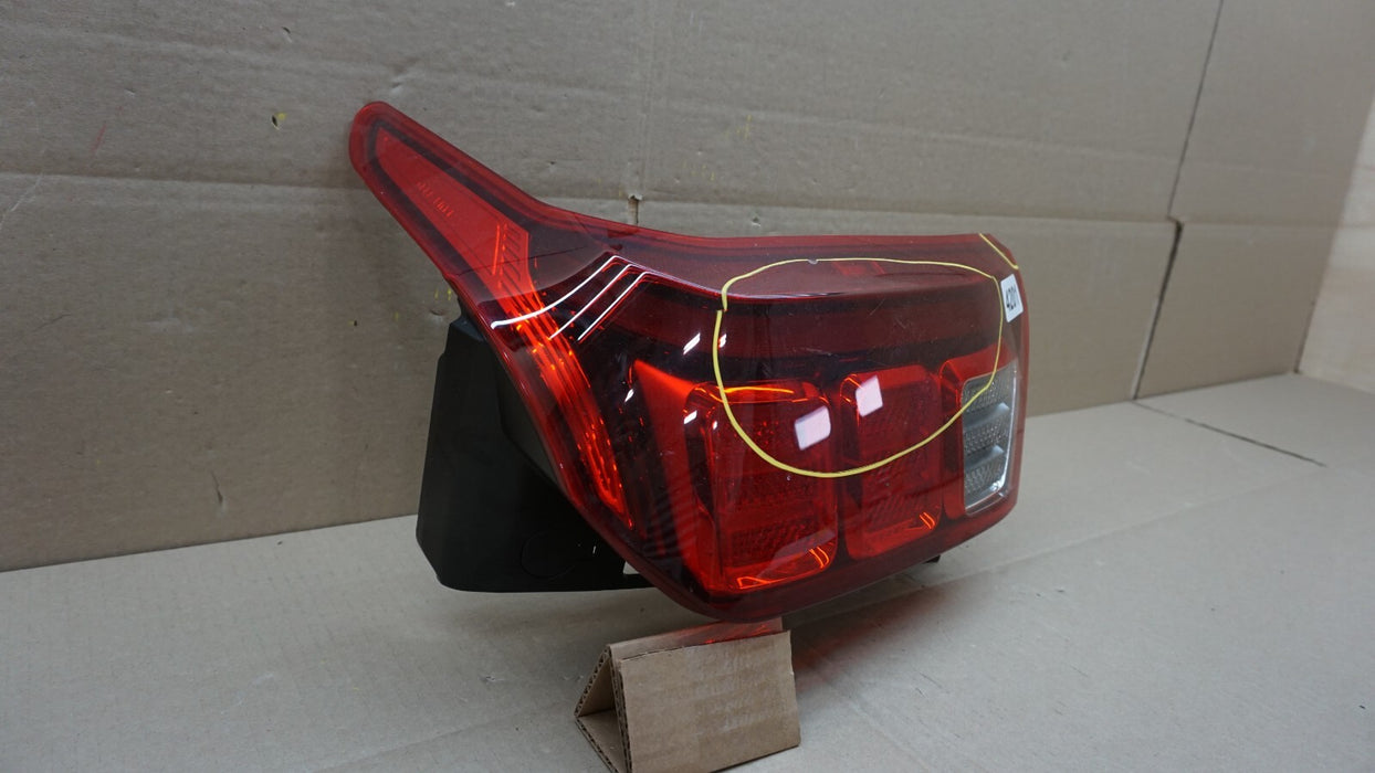 2018-2021 HYUNDAI PALISADE REAR RIGHT PASSENGERS SIDE LED TAIL LIGHT OEM