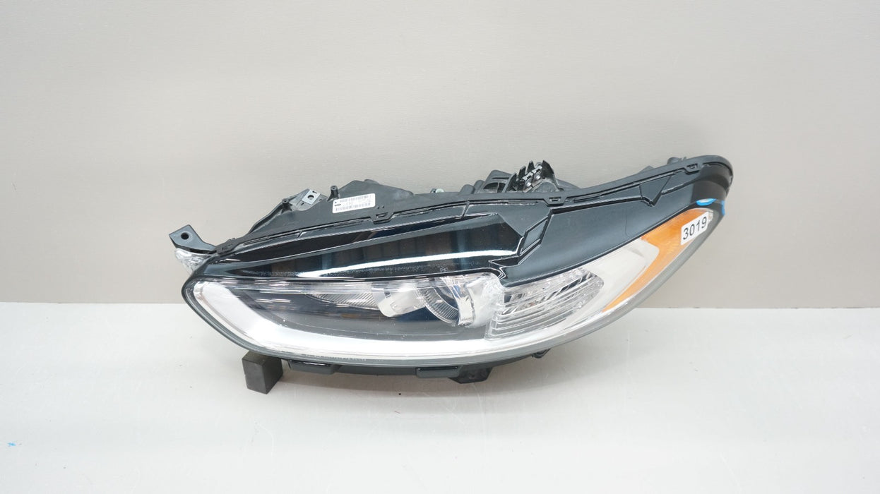 2013-2016 FORD FUSION FRONT LEFT DRIVER SIDE HALOGEN HEADLIGHT OEM DS73-13W030-C
