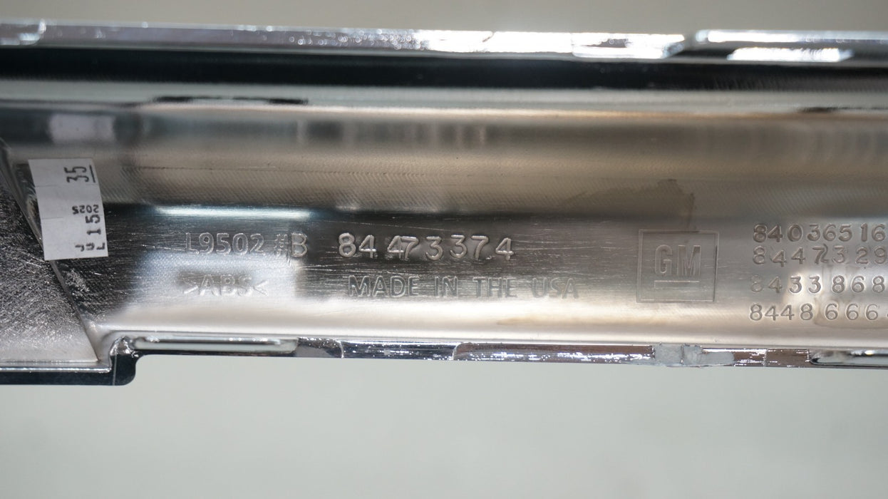 2019-2025 CHEVROLET MALIBU FRONT GRILLE CHROME SURROUND TRIM OEM 84473374