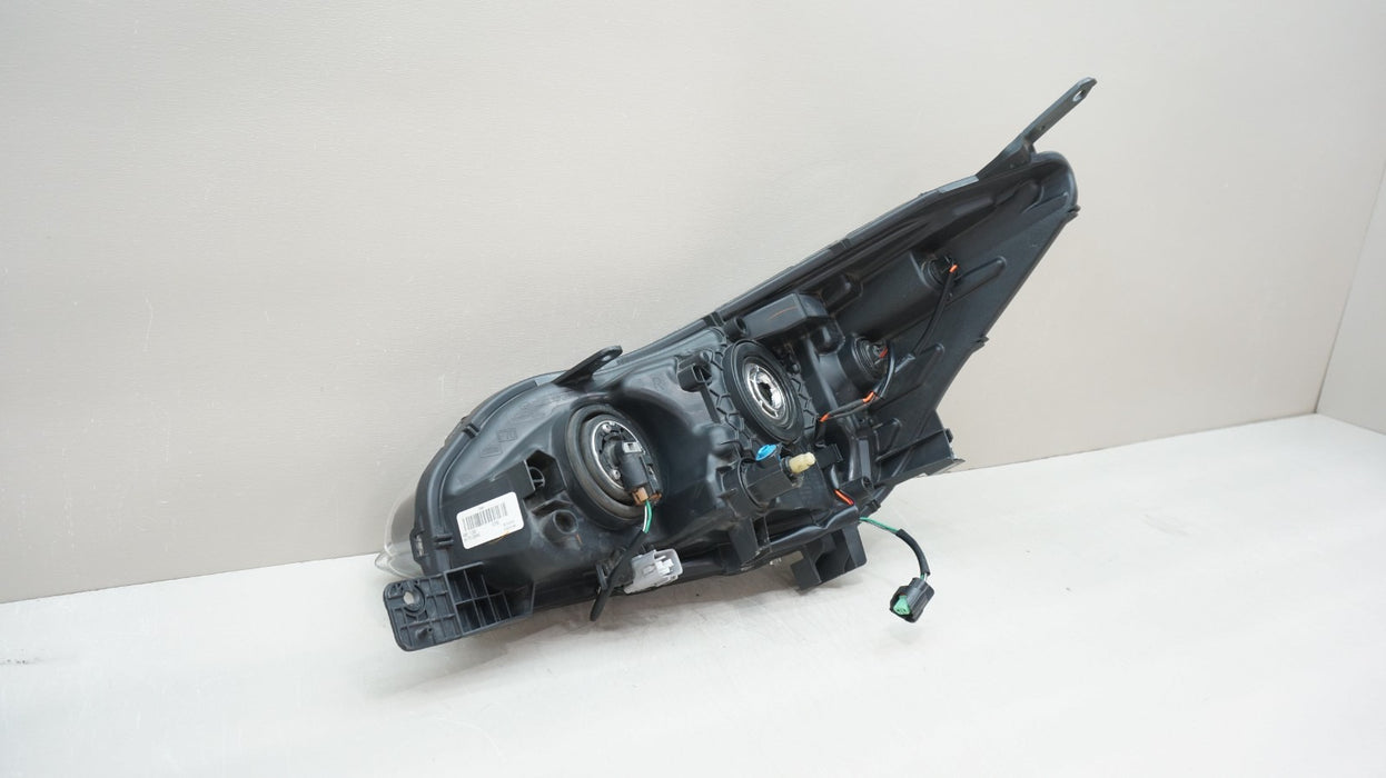2017-2023 SUBARU IMPREZA FRONT RIGHT PASSENGER SIDE HALOGEN HEADLIGHT OEM