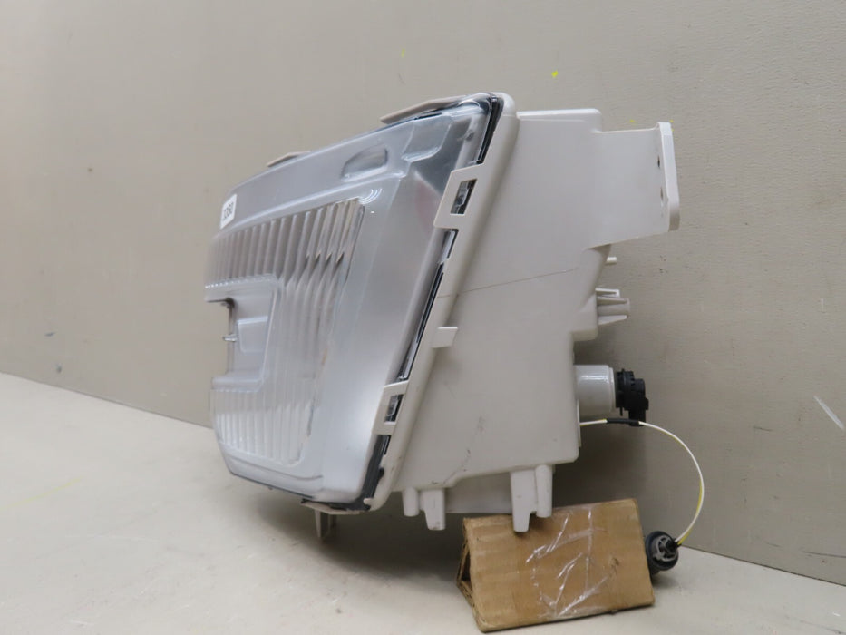 2016-2018 FORD EXPLORER FRONT LEFT DRIVER FOG LIGHT LAMP LED OEM FB53-15A255-BF