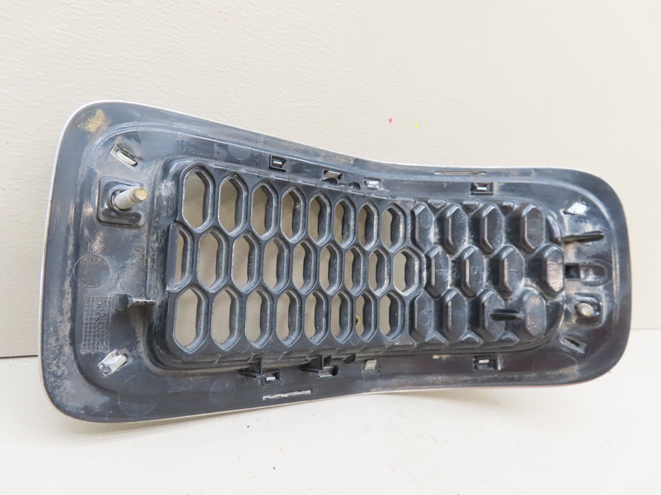 2014-2018 JEEP CHEROKEE FRONT RADIATOR GRILL GRILLE INSERT #5 OEM