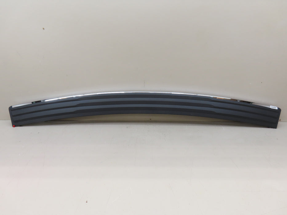 2015-2020 CHEVROLET TAHOE GMC YUKON REAR BUMPER STEP PLATE COVER OEM 29936468