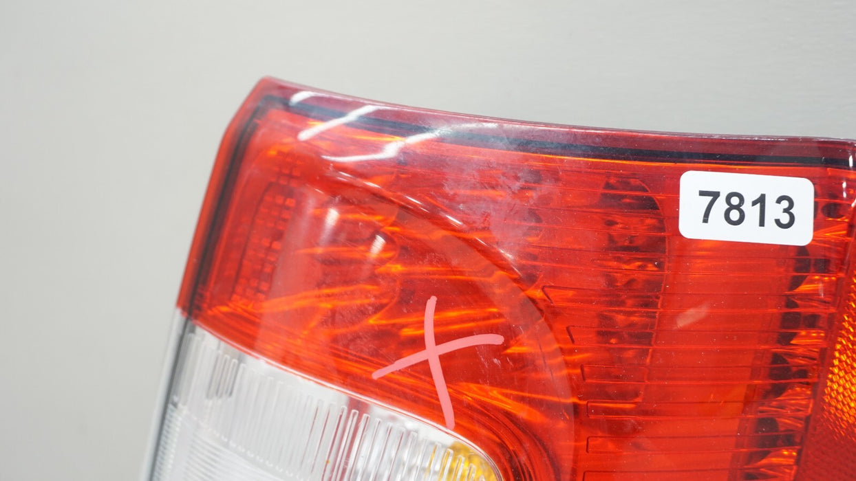 2011-2016 CHRYSLER TOWN & COUNTRY REAR RH RIGHT PASSENGER SIDE TAIL LIGHT OEM