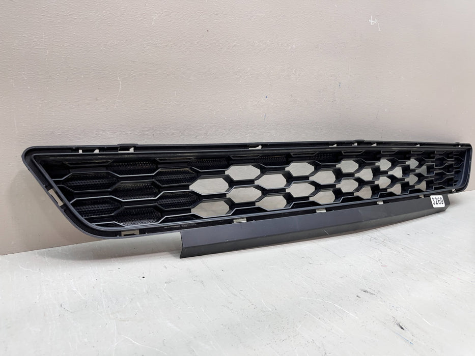 2015-2017 FORD MUSTANG LOWER FRONT GRILLE GRILL FR3B-17K945-ABW OEM
