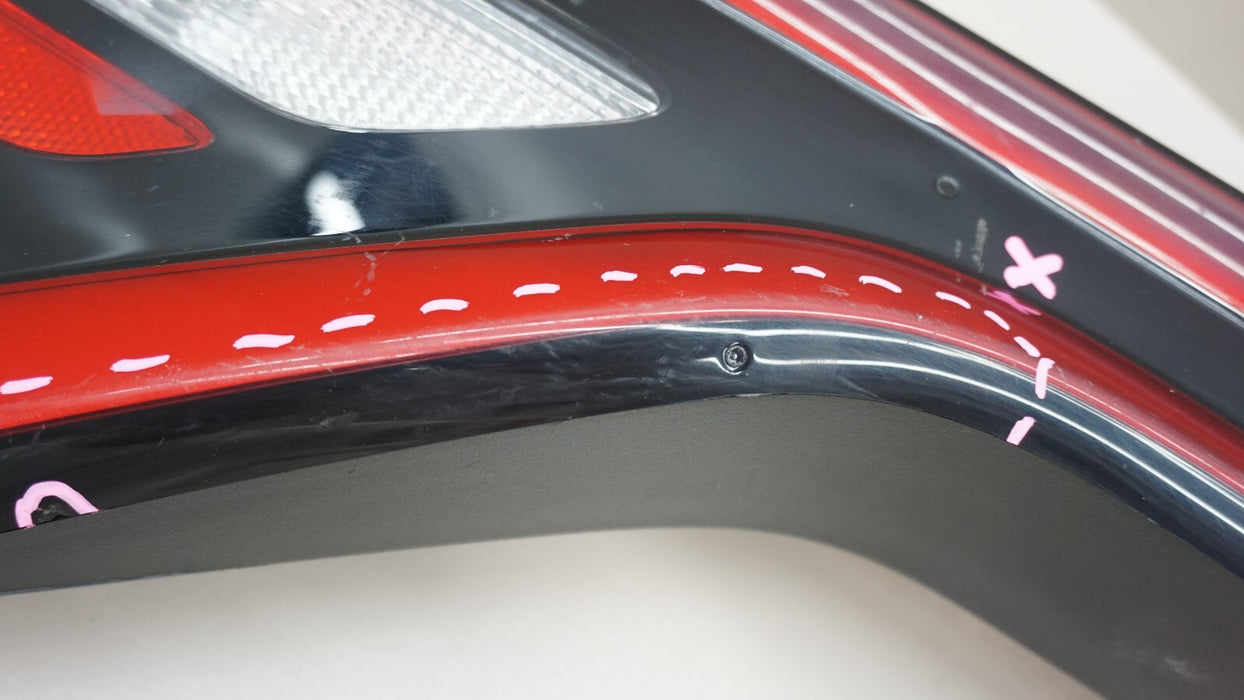 2020-2022 DODGE DURANGO REAR CENTER LIFT GATE TAIL LIGHT LED OEM 68530336AA