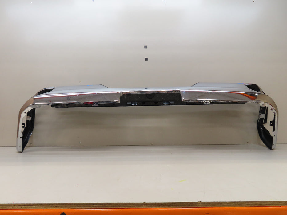 2019-2023 CHEVROLET SILVERADO/GMC SIERRA 1500 REAR METAL BUMPER OEM