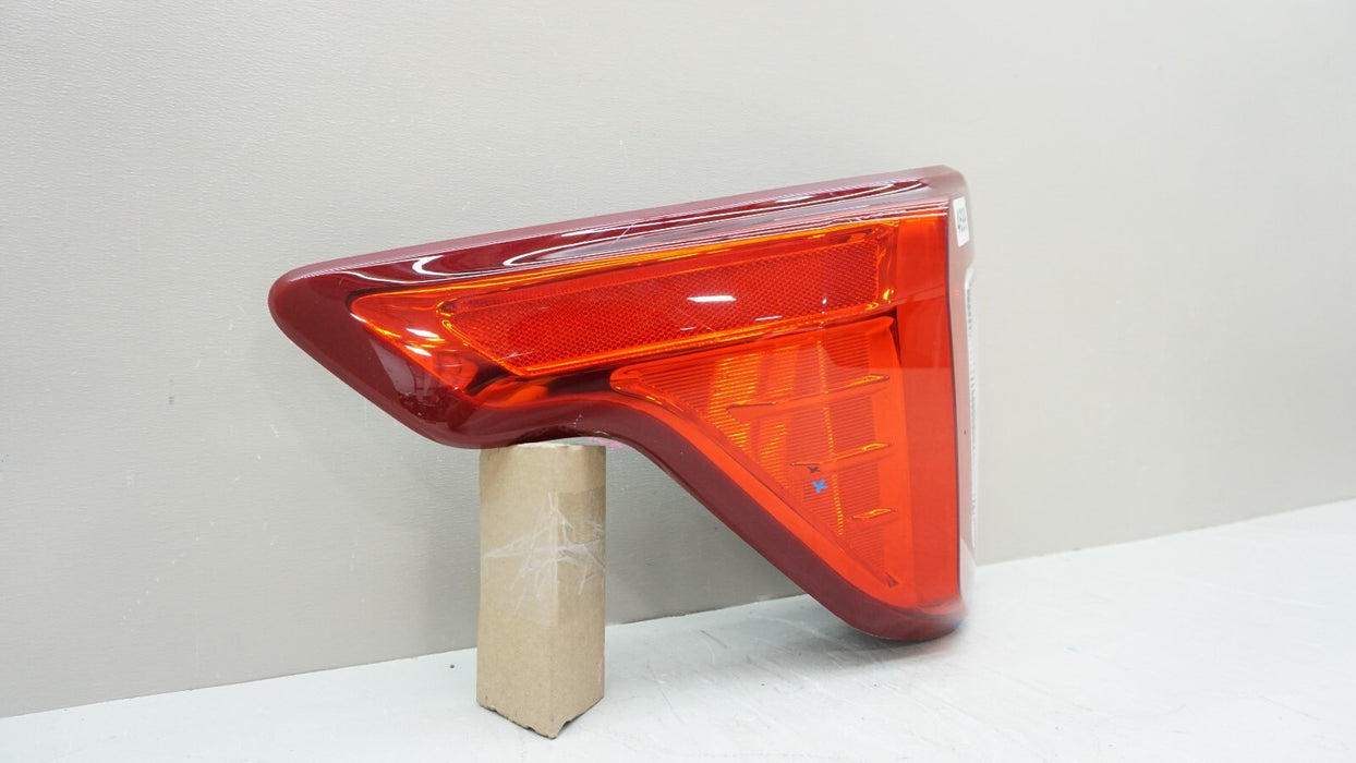 2020-2022 FORD EXPLORER REAR LEFT DRIVER SIDE TAIL LIGHT OEM