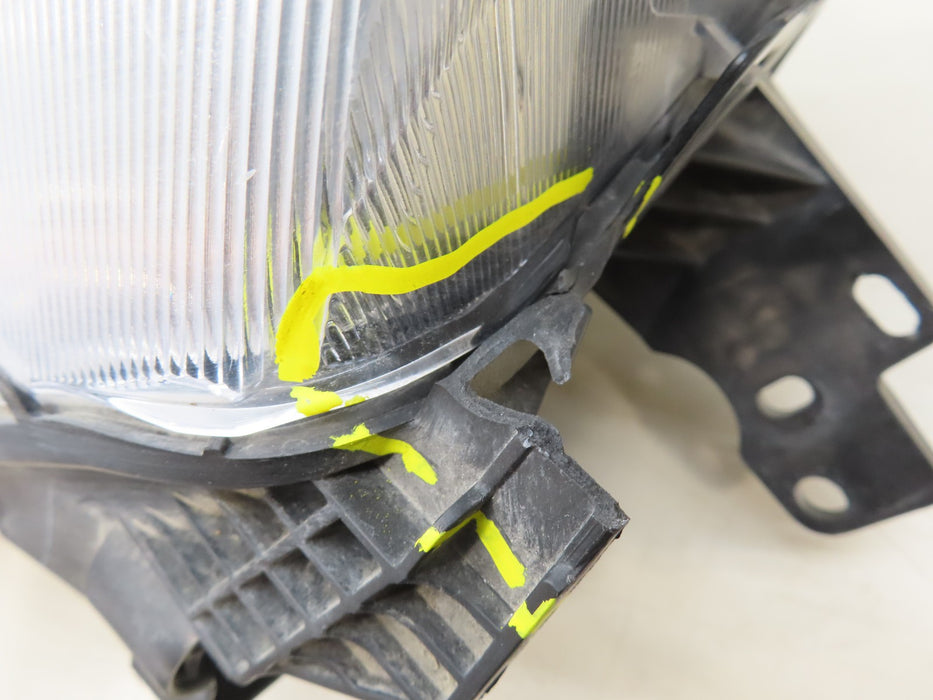 2017-2019 FORD ESCAPE FRONT LEFT DRIVER SIDE HEADLIGHT HALOGEN OEM 9348