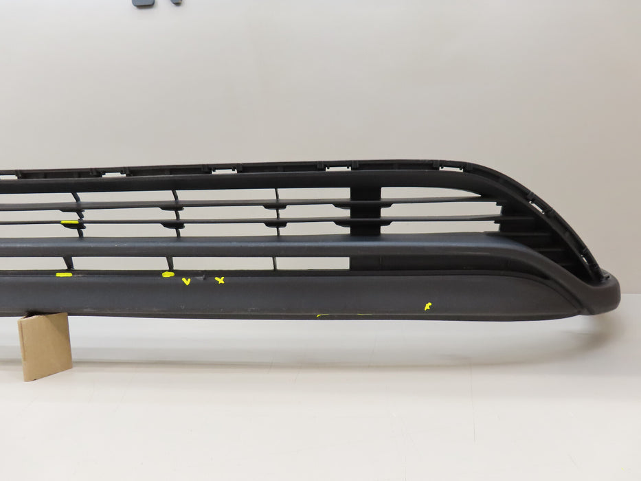 2020 2021 TOYOTA HIGHLANDER FRONT LOWER BUMPER COVER VALANCE OEM 52129-0E070