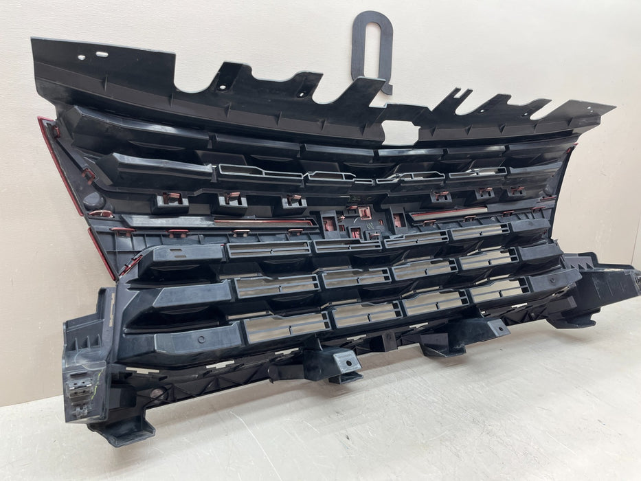 2021-2022 CHEVROLET COLORADO FRONT UPPER GRILLE GRILL 84457397 OEM