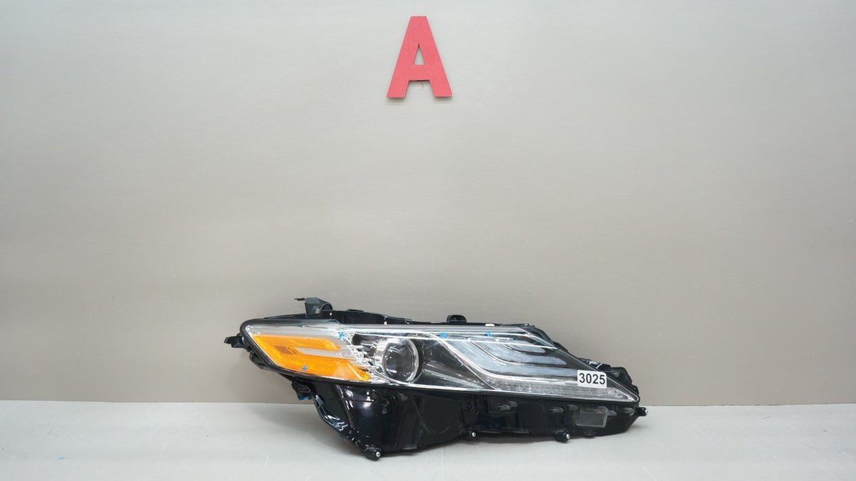 2018-2023 TOYOTA CAMRY FRONT RIGHT PASSENGER SIDE LED HEADLIGHT OEM