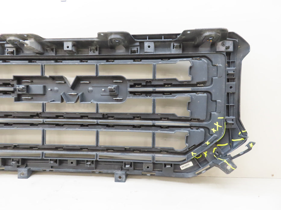 2016-2018 GMC SIERRA 1500 FRONT RADIATOR GRILL GRILLE OEM