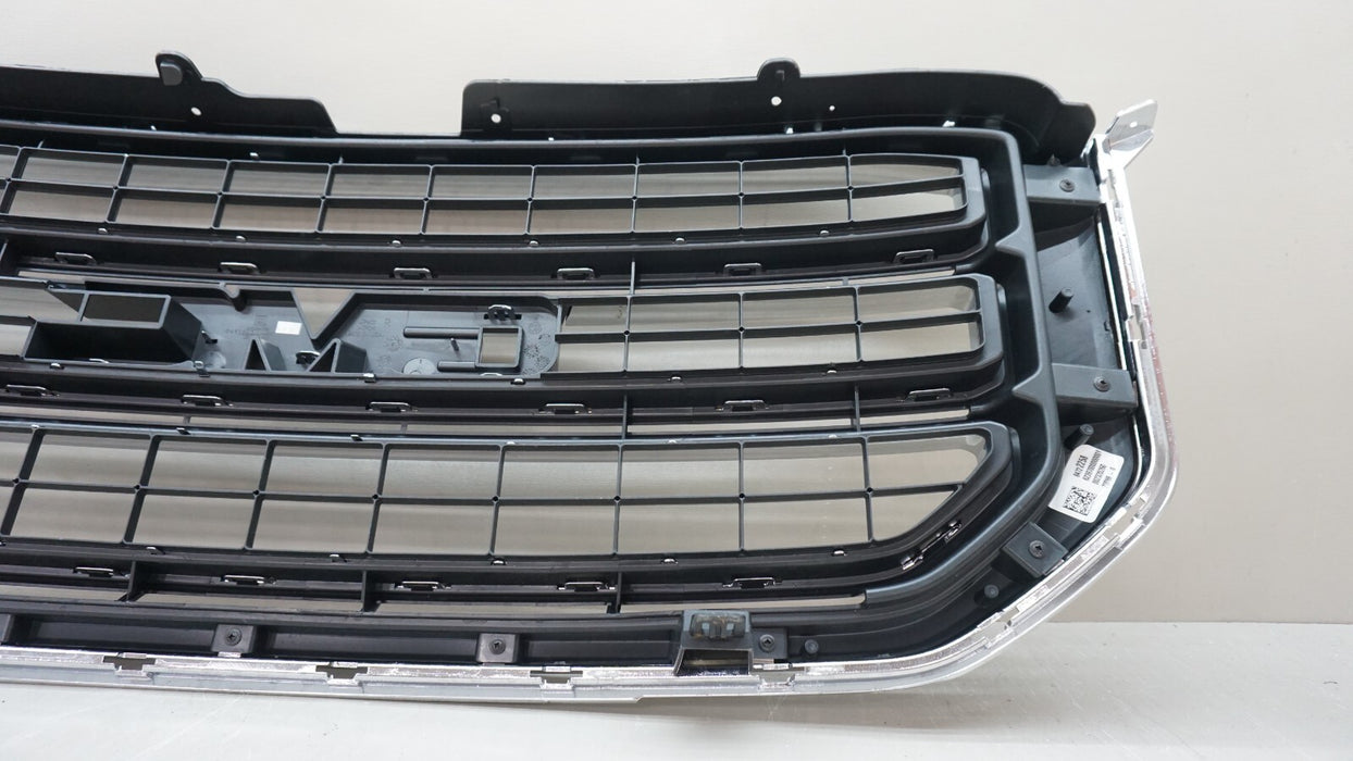 2015-2020 GMC YUKON FRONT BUMPER RADIATOR GRILLE GRILL 84119634 OEM