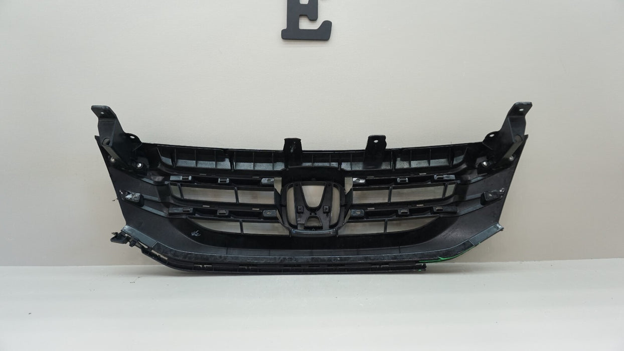 2014-2017 HONDA ODYSSEY FRONT BUMPER RADIATOR GRILLE GRILL OEM 75100-TK8-A110-M1