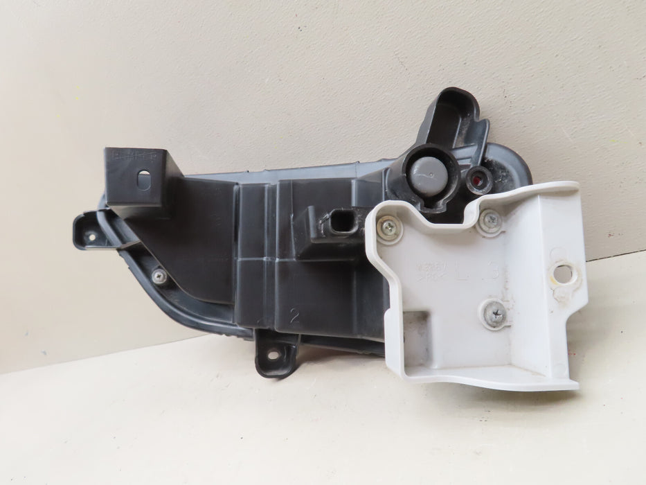 2017-2019 MAZDA CX-5 REAR LEFT DRIVER REFLECTOR MARKER LIGHT OEM KB8A 515MO
