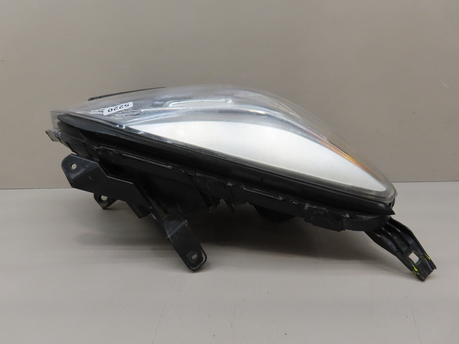 2016 2017 CHEVROLET EQUINOX FRONT RIGHT PASSENGER HEADLIGHT HALOGEN OEM