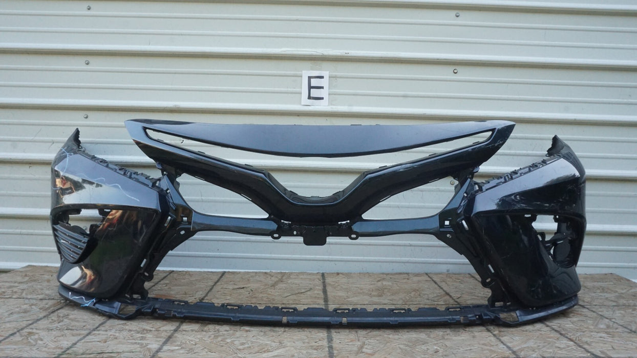 2018-2020 TOYOTA CAMRY FRONT BUMPER SHELL COVER PLASTIC PANEL FACTORY OEM