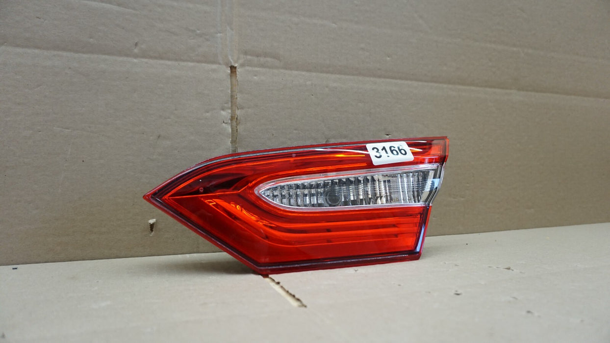 2018-2019 TOYOTA CAMRY REAR RIGHT PASSENGER SIDE INNER TAIL LIGHT LAMP OEM