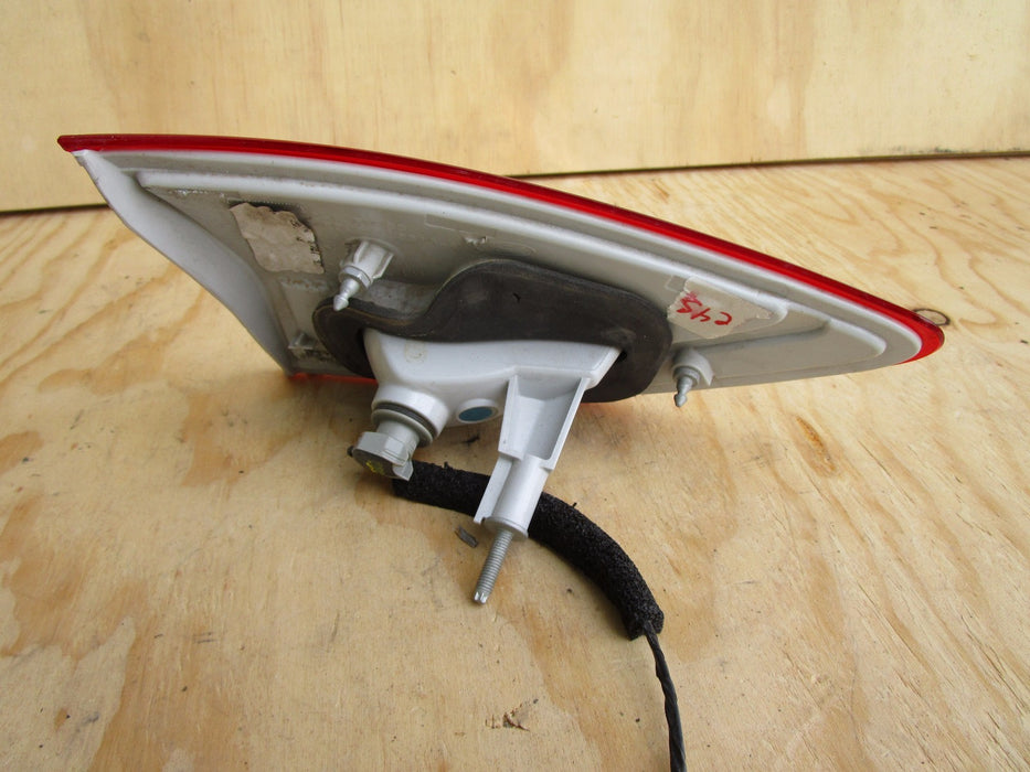 13 14 15 FORD ESCAPE REAR RIGHT TAIL LIGHT OEM